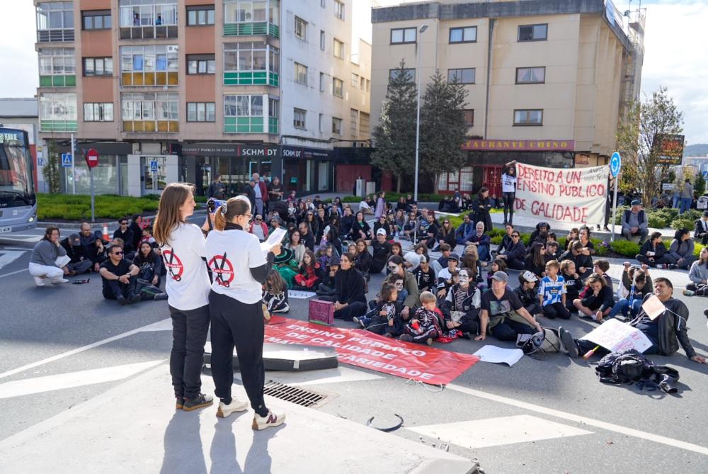 Imagen As ANPA do municipio demandan no pleno que a Xunta dote os centros dos recursos necesarios