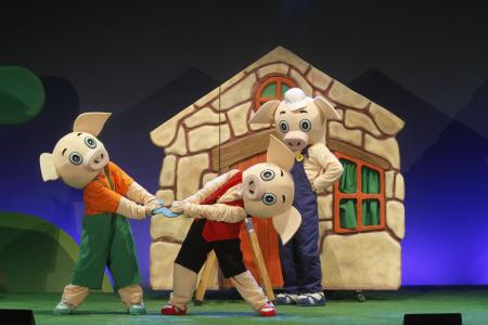 Imaxe Os tres porquiños, de Educateatro