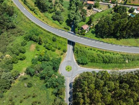 Imaxe A Xunta continúa sen alumear as rotondas e accesos á vía Ártabra