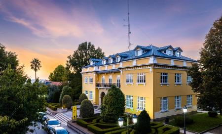 Imaxe O Concello asina un convenio co Colexio de Arquitectos para facilitar e...