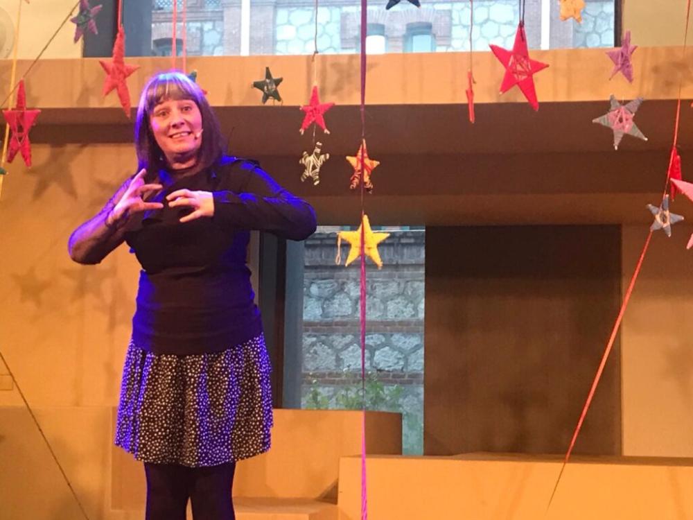 Imagen A Hora do Conto con Charo Pita na biblioteca de Oleiros (crianzas a partir de 5 anos)