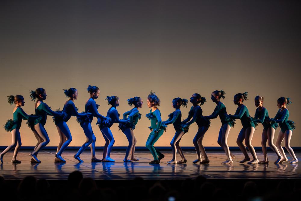 Imagen A Escola Municipal de Danza conquista o Teatro Colón con 