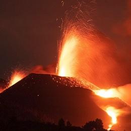 Imagen Cooperación do Concello con mozos e mozas universitarios da Palma afectados polo volcán