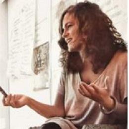 Imagen María Soto presenta Confianza cien, expectativa cero, o mércores nos xardíns de Rialeda