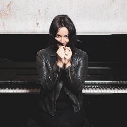 Imagen Concertos de Guadi Galego, gREAT sTRAITS e La Quinkillada esta fin de semana na praza Esther Pita