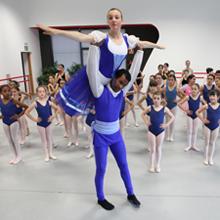 Imagen Comienza la actividad estival en la Escuela municipal de Danza