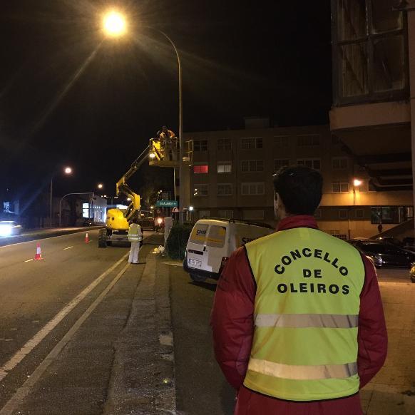 Imagen En marcha a renovación de luminarias nun tramo importante da N-VI