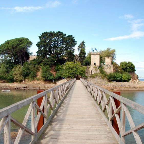 Imagen O Concello retirará do Castelo de Santa Cruz a placa de Jaume Matas 
