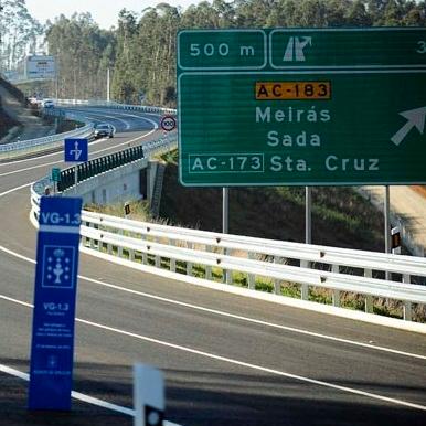 Imagen As mobilizacións para demandar a conexión do Porto de Lorbé coa Ártabra comezarán nun mes, se a Xunta non contrata as obras