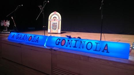 Imagen Máis de 450 alumnas e alumnos de 1º e 2º de primaria dos colexios públicos do Concello gozaron este xoves do Concerto de Gramola Gominola no Auditorio de Mera.