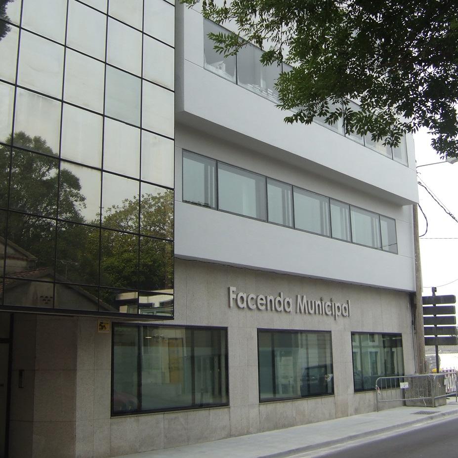 Imagen Facenda Municipal comeza a prestar servizo no novo edificio situado no centro de Oleiros