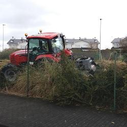 Imagen O Concello de Oleiros limpa subsidiariamente as parcelas urbanas da Urbanización A Pezoca