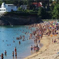 Imagen A Xunta confirma que a calidade da auga das praias de Oleiros é excelente