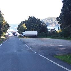Imagen O Concello demanda o aparcadoiro e a rede de saneamento no porto de Lorbé prevista no proxecto da vía Ártabra
