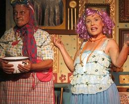 Imagen Algo pasa con Paco, o domingo no auditorio da Fábrica