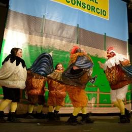 Imagen O galo de Oleiros manda no curral do gallito, das polas e dos poliños do Consorcio das Mariñas