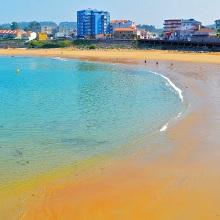 Imagen As praias de Santa Cristina, Bastiagueiro, Mera, Espiñeiro e Naval terán bandeira azul neste verán