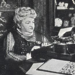 Imagen Numerosas actividades para conmemorar o centenario de Emilia Pardo Bazán