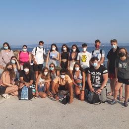 Imagen O alumnado do María Casares premiado no proxecto de reciclaxe viaxou ás Illas Cíes