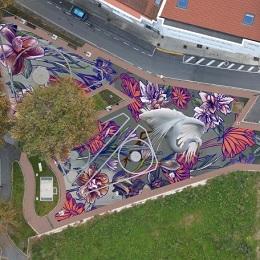 Imagen Novas obras de arte urbana en Oleiros e Dorneda para continuar embelecendo o municipio