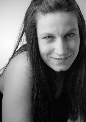 Imagen O Concello felicita a Laura Sarasola e Rut Balbís polos seus María Casares